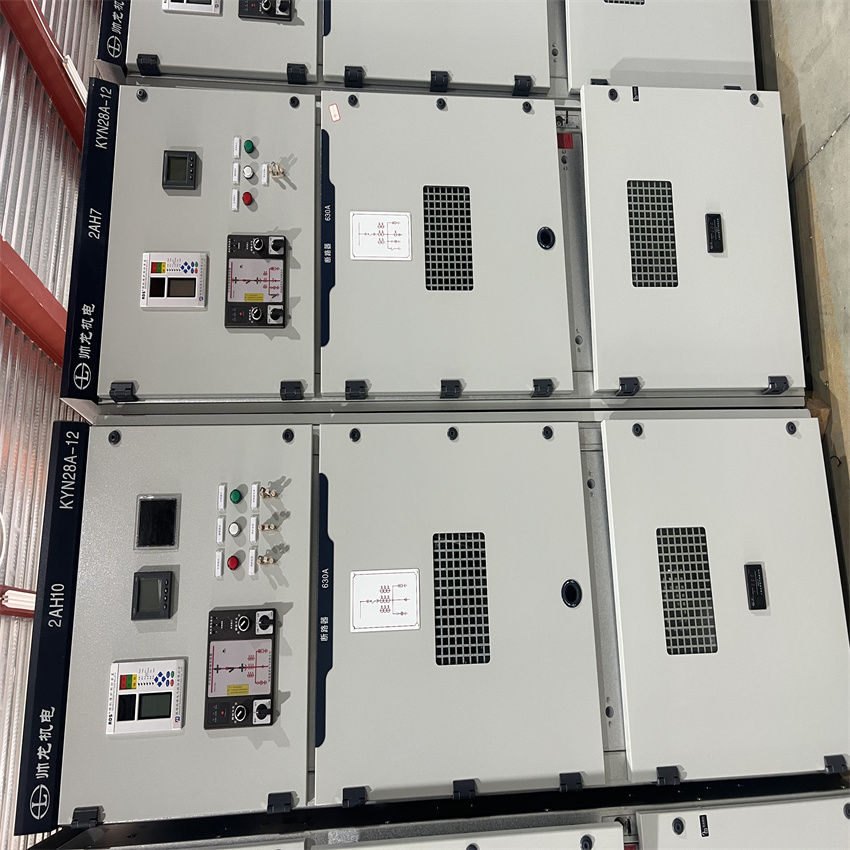 軟啟動(dòng)柜相較于自耦降壓?jiǎn)?dòng)柜的顯著優(yōu)勢(shì)？